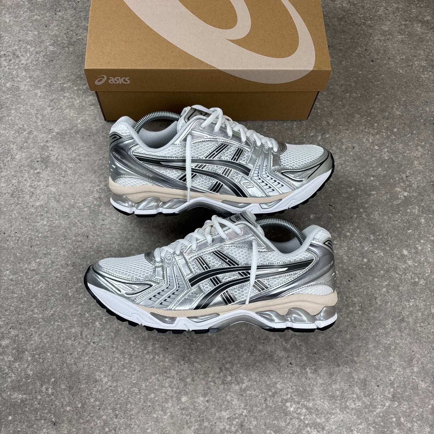 ASICS KAYANO 14 ‘GRAPHITE GREY’